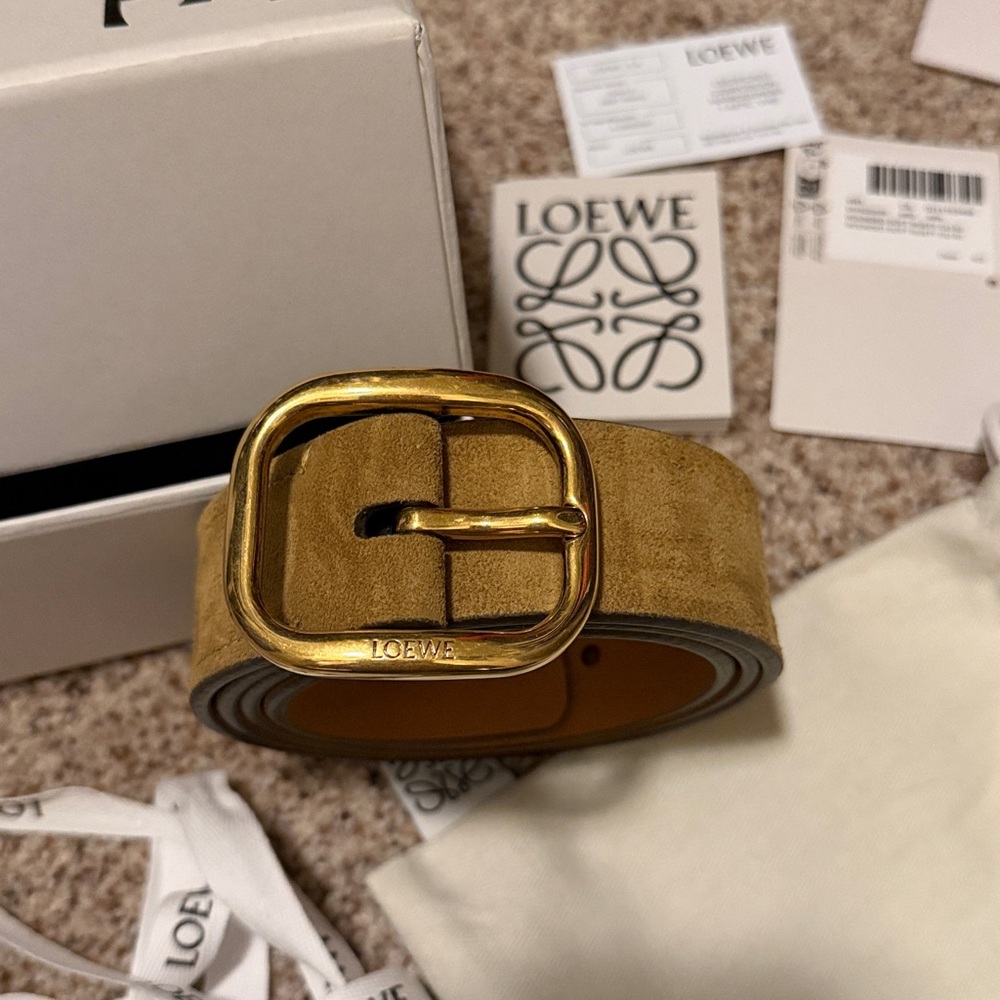 Loewe Rounded Soft Belt in Camel Suede Belt with Gold Buckle w box tags dustbag - Picture 5 of 5